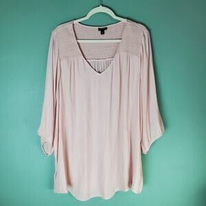 Torrid Womens Pale Blush Crepe Smocked V-Neck Blouse Size 4
